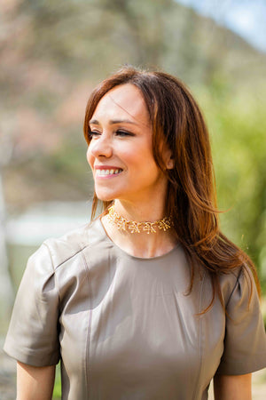 Choker-Collar Mandarin Choker-Collar Mandarin