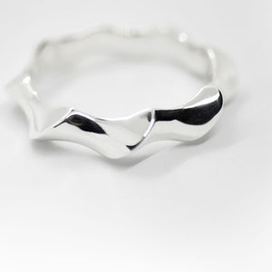 Pulsera Rígida Espiral Cerrada - Mamen Aceña Pulsera Rígida Espiral Cerrada - Mamen Aceña