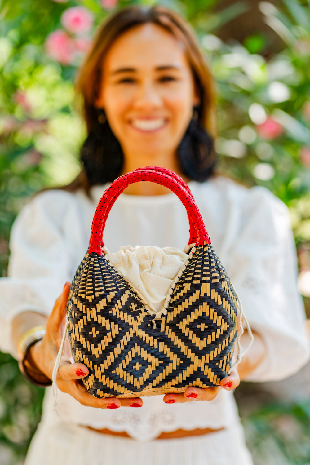 Bolso de Palma Natural Tetera ( Negro-Rojo)