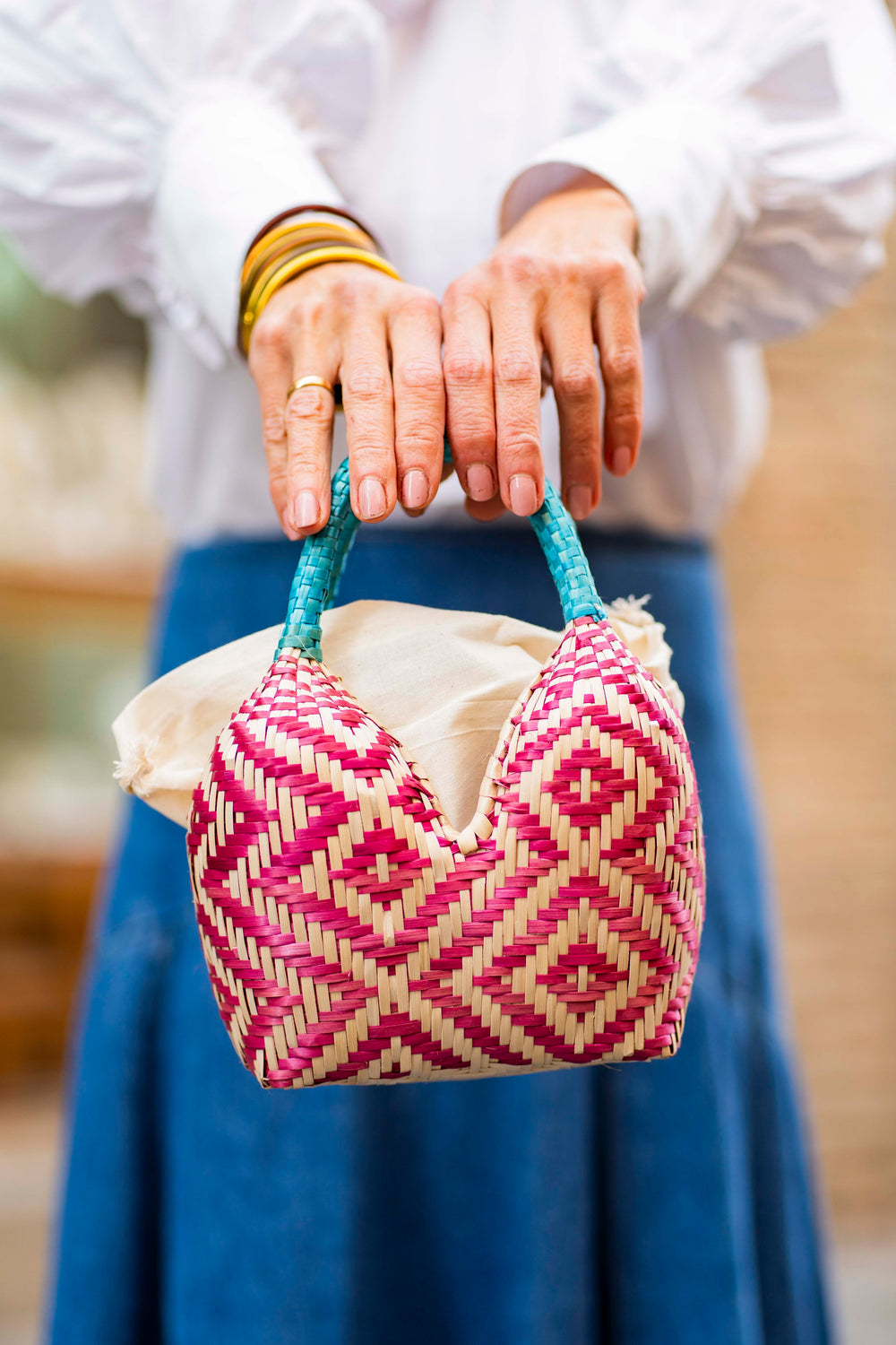 Bolso de Palma Natural Tetera ( Fucsia-Turquesa)